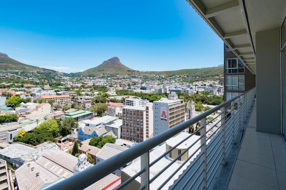 Penthouse With Majestic Views Apartment Cape Town