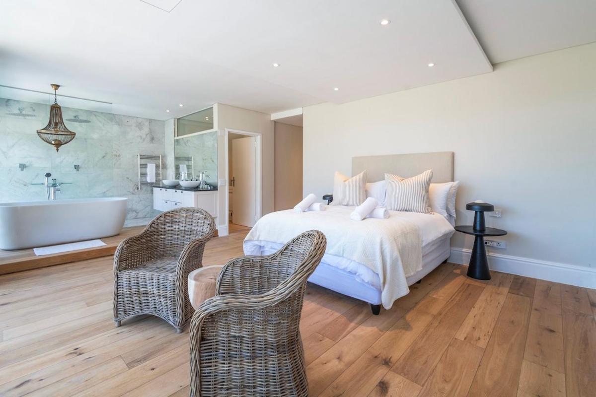 Penthouse With Majestic Views * Cape Town