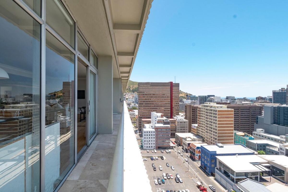 Apartment Penthouse With Majestic Views *